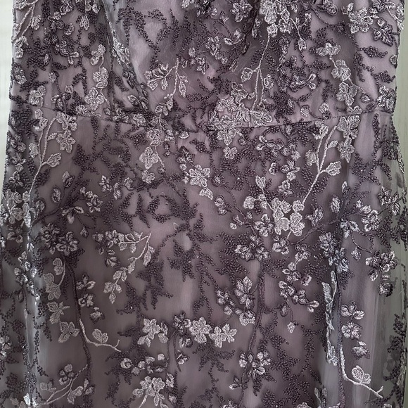 Prom Gown by LA Femme Lilac Lace Column Gown Cocktail Formal Bridal
Sz 16 NWT - Picture 16 of 16